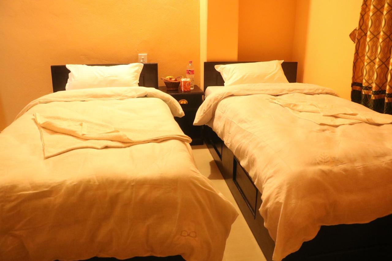 Hotel Eagle Zone Pokhara Exterior photo