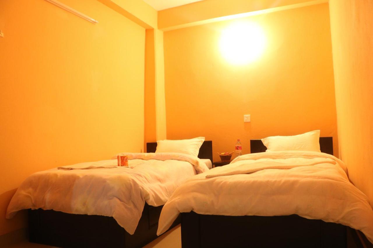 Hotel Eagle Zone Pokhara Exterior photo